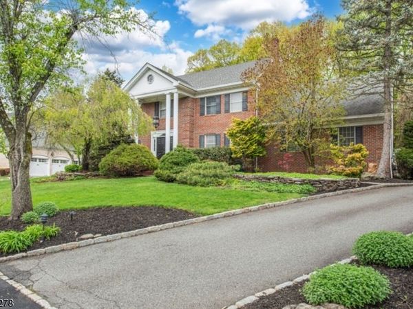 14 Fox Run, North Caldwell, NJ 07006