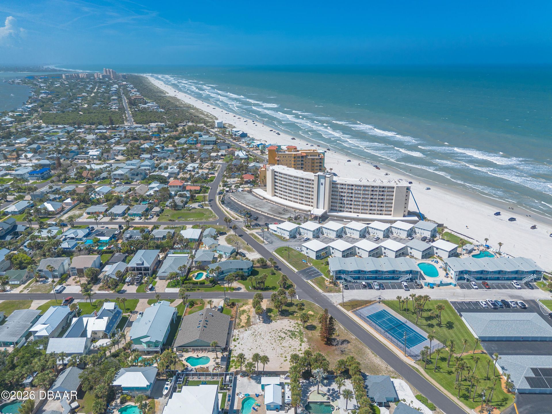 327 Due East Street, New Smyrna Beach, FL 32169 Photo