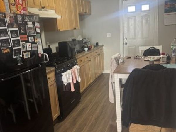 134 Pearl St, Unit 2, Somerville, MA 02145