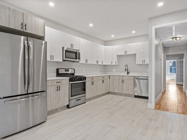 53 Falcon St, Unit 53, Boston, MA 02128