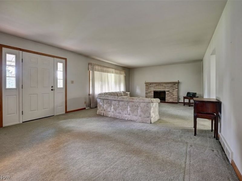 5183 Woodruff Street NW, Dover, OH 44622 Photo 7