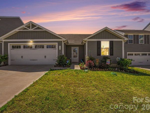 114 Weymouth Avenue , Troutman, NC 28166