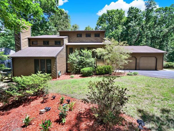 11510 Gelding Drive, Charlotte, NC 28215