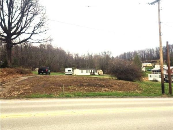 3542 Morgantown Rd , Smithfield, PA 15478