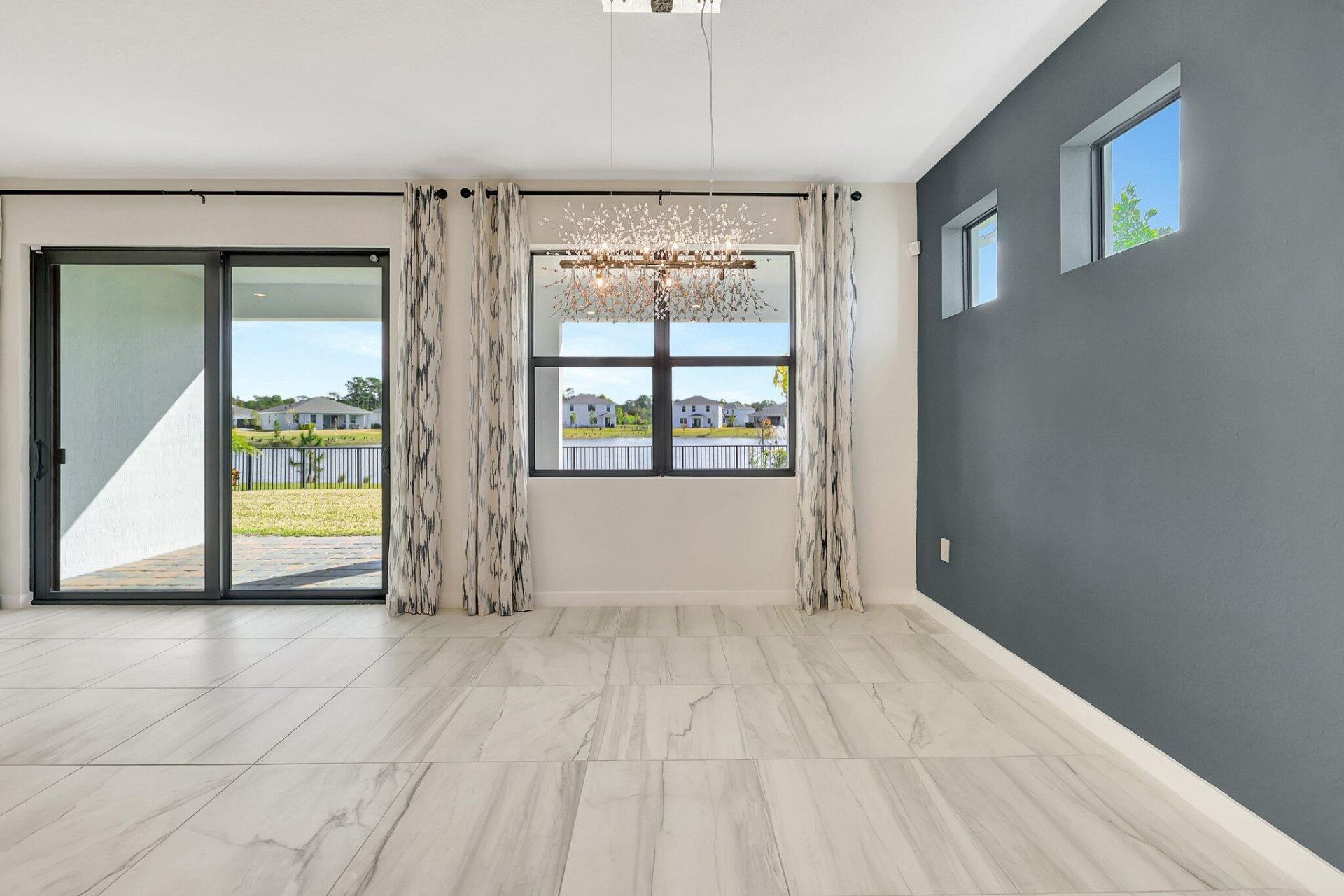6007 SE Skyblue Circle, Stuart, FL 34997 Photo