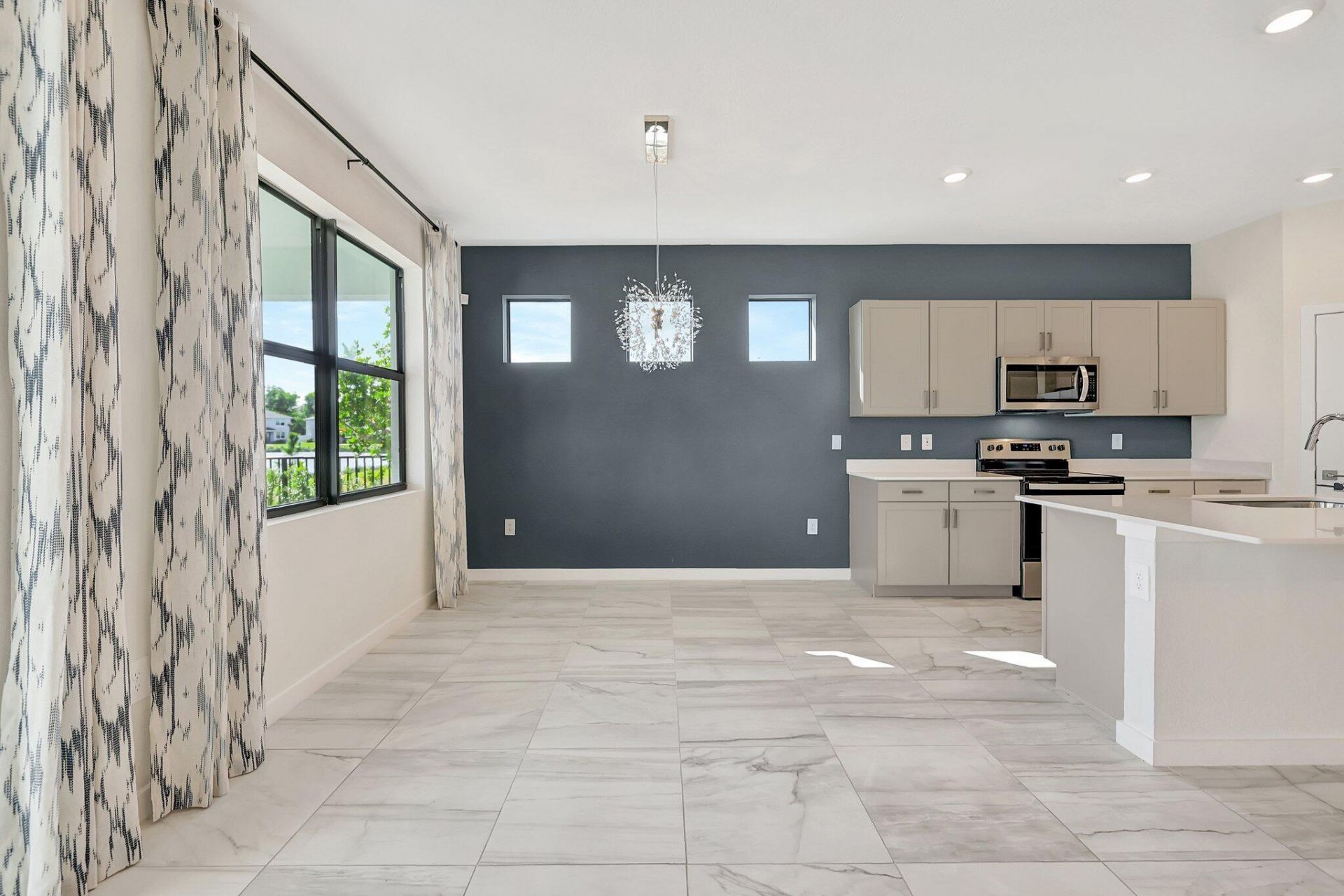 6007 SE Skyblue Circle, Stuart, FL 34997 Photo