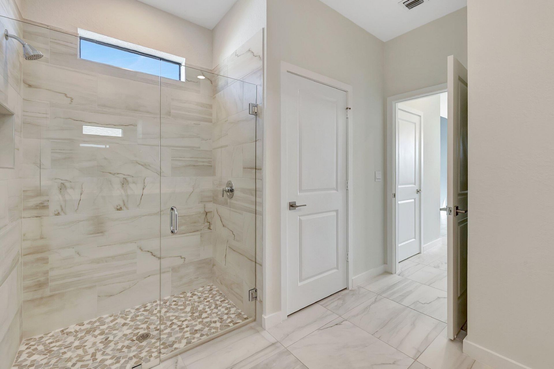6007 SE Skyblue Circle, Stuart, FL 34997 Photo