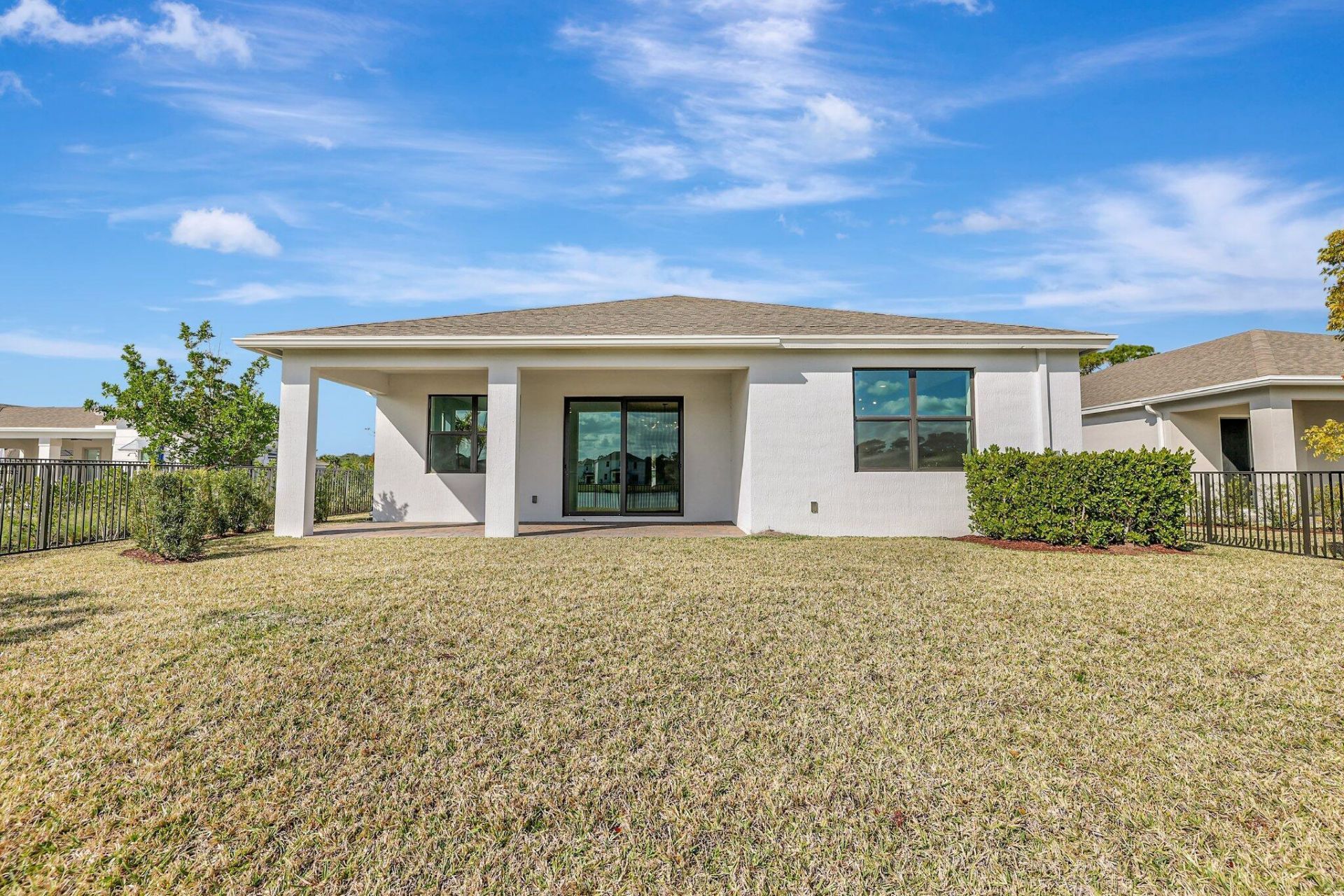 6007 SE Skyblue Circle, Stuart, FL 34997 Photo