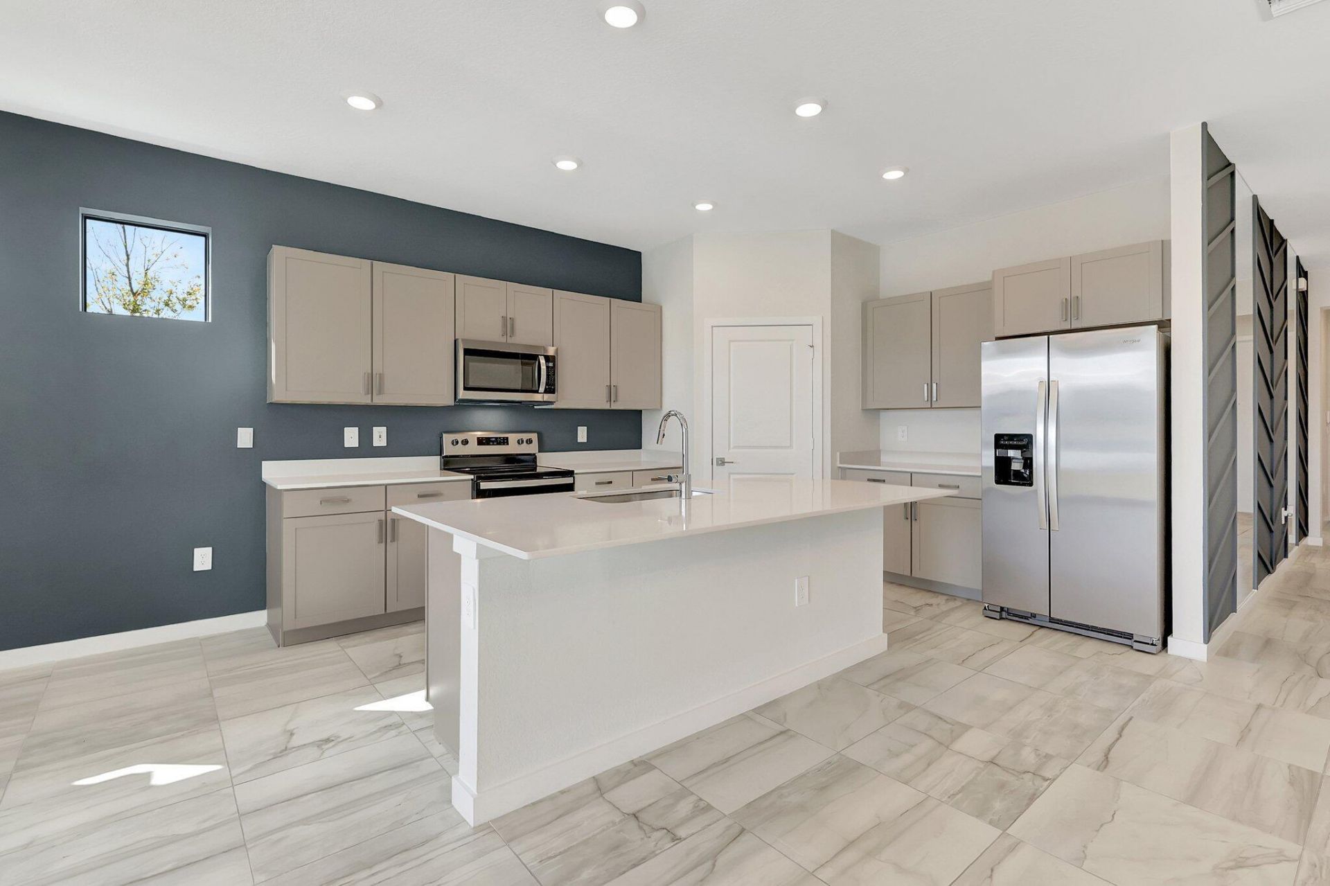 6007 SE Skyblue Circle, Stuart, FL 34997 Photo