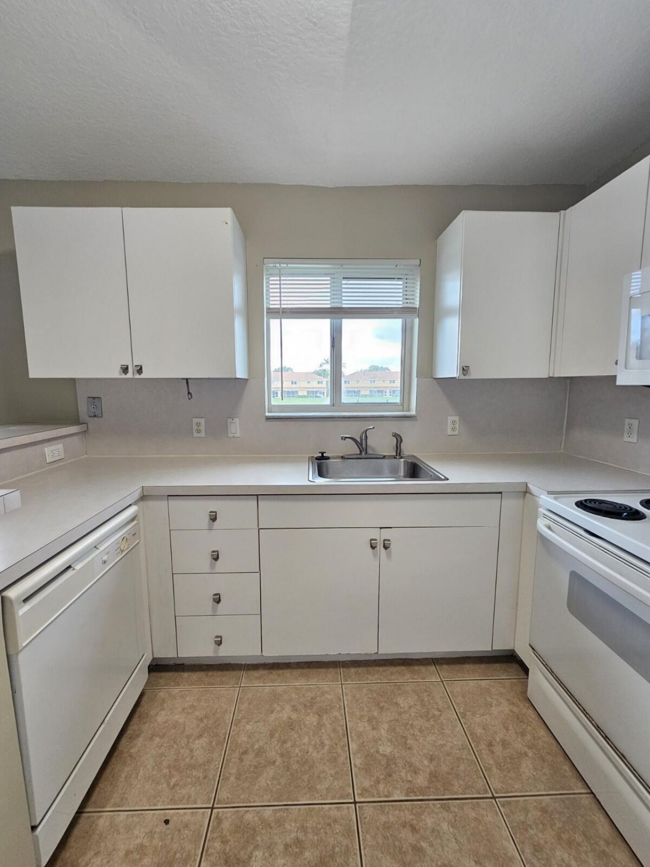 3490 Briar Bay Boulevard, Unit 206, West Palm Beach, FL 33411 Photo