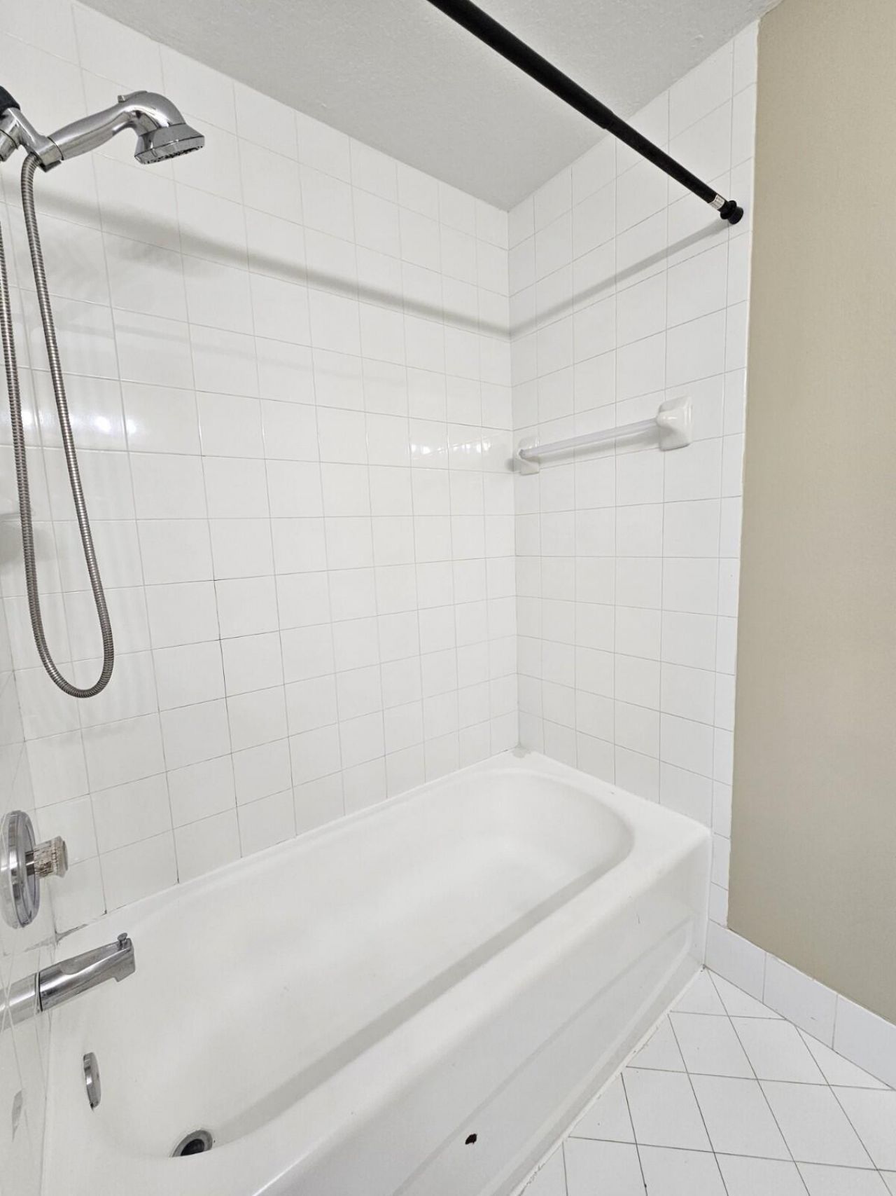 3490 Briar Bay Boulevard, Unit 206, West Palm Beach, FL 33411 Photo