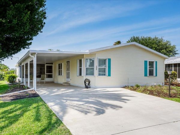 3800 Spatterdock Lane, Port St. Lucie, FL 34952