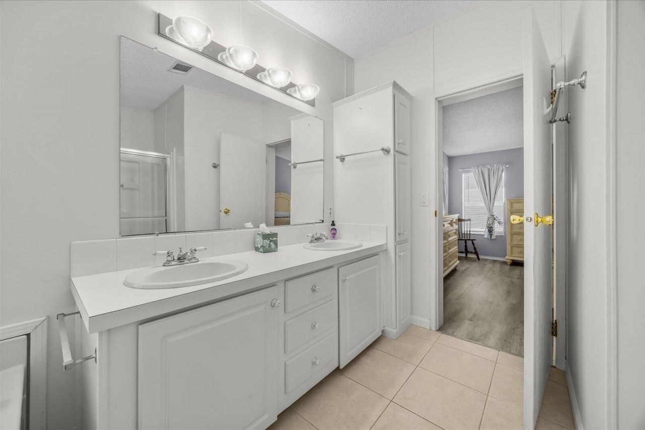 3800 Spatterdock Lane, Port Saint Lucie, FL 34952 Photo