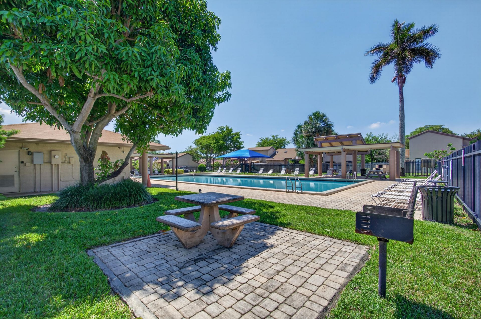 2132 SW 82nd Avenue, Unit 2132, Davie, FL 33324 Photo