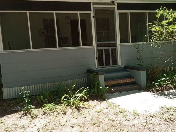 210 PINE Avenue, Pomona Park, FL 32181