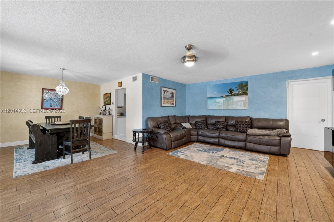 9341 SW 56th St, Cooper City, FL 33328 Photo