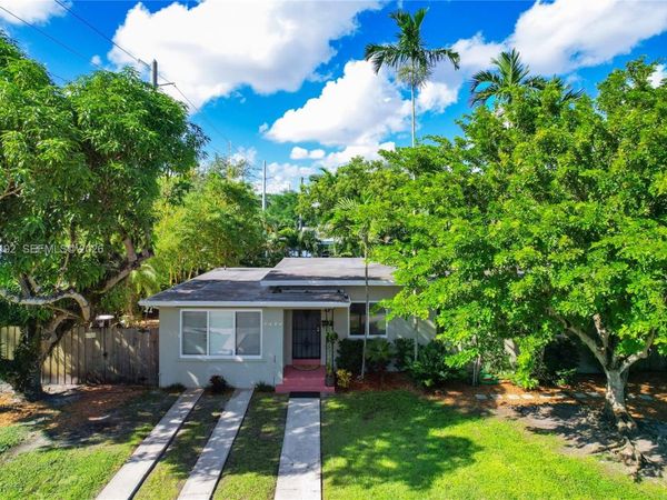 6141 SW 47th St , Miami, FL 33155