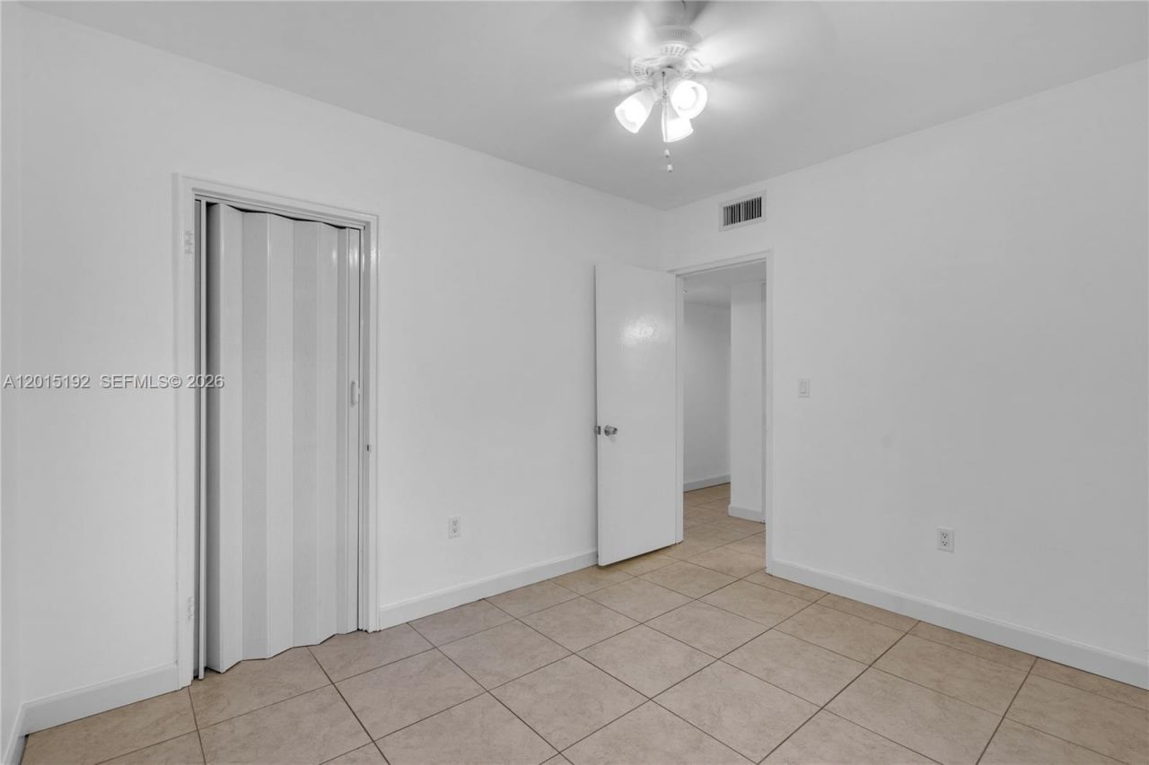 6141 SW 47th St, Miami, FL 33155 Photo