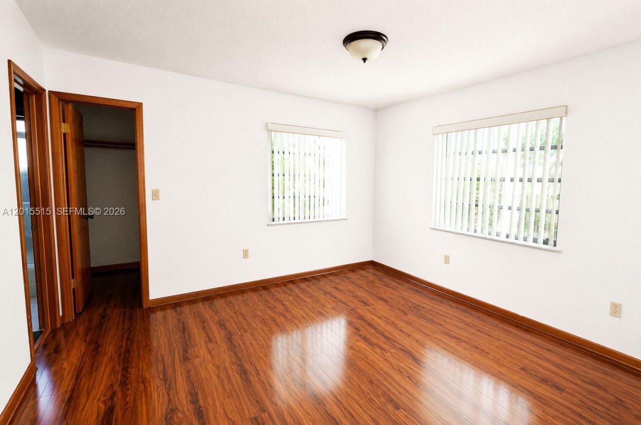 2934 Whitehead St, Unit 2, Miami, FL 33133 Photo