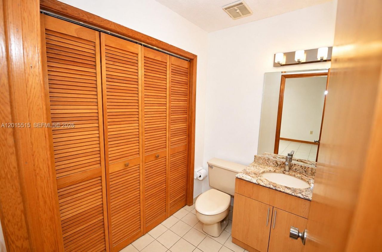2934 Whitehead St, Unit 2, Miami, FL 33133 Photo