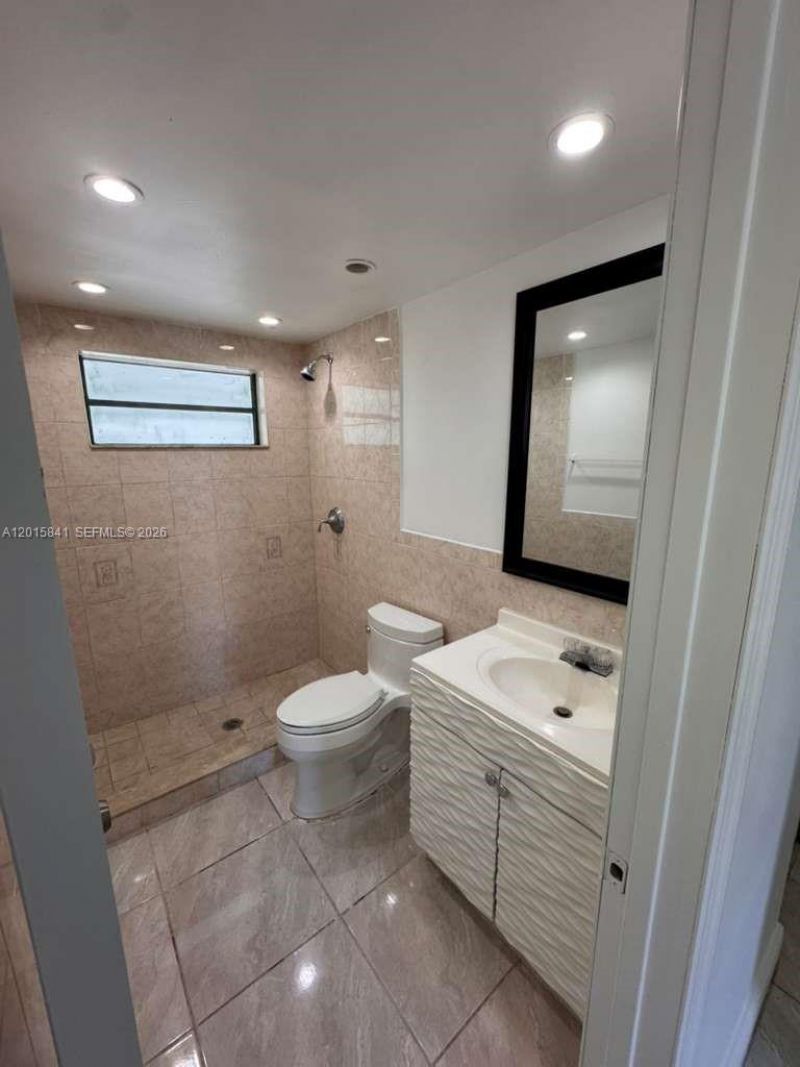 6195 W 18th Ave , Unit G109, Hialeah, FL 33012 Photo