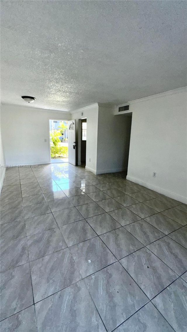 6195 W 18th Ave , Unit G109, Hialeah, FL 33012 Photo