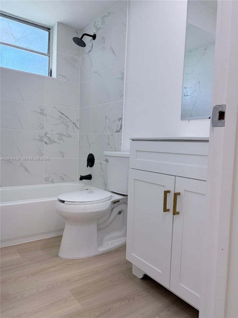 31 NW 163rd St , Unit 65, Miami, FL 33169 Photo