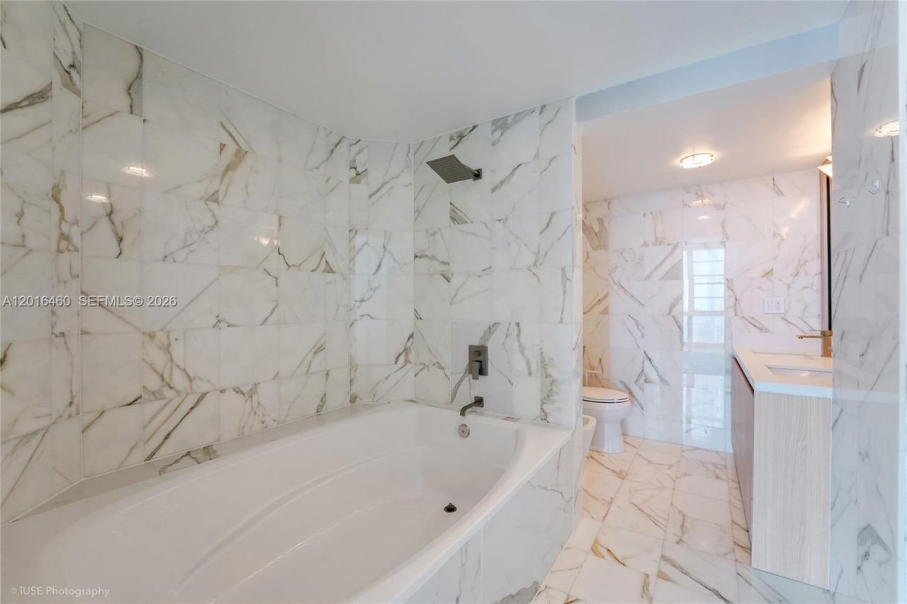 2451 Brickell Ave , Unit 20H, Miami, FL 33129 Photo