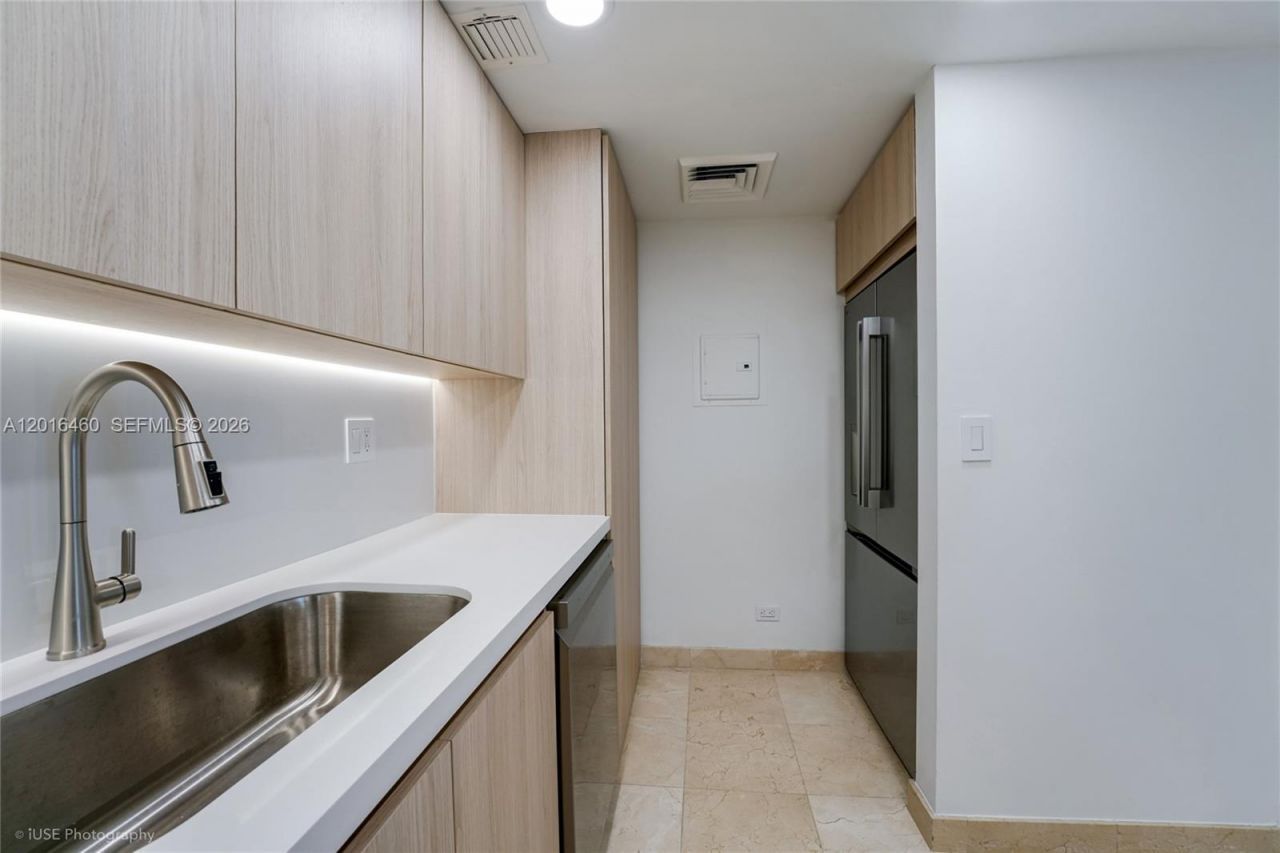 2451 Brickell Ave , Unit 20H, Miami, FL 33129 Photo