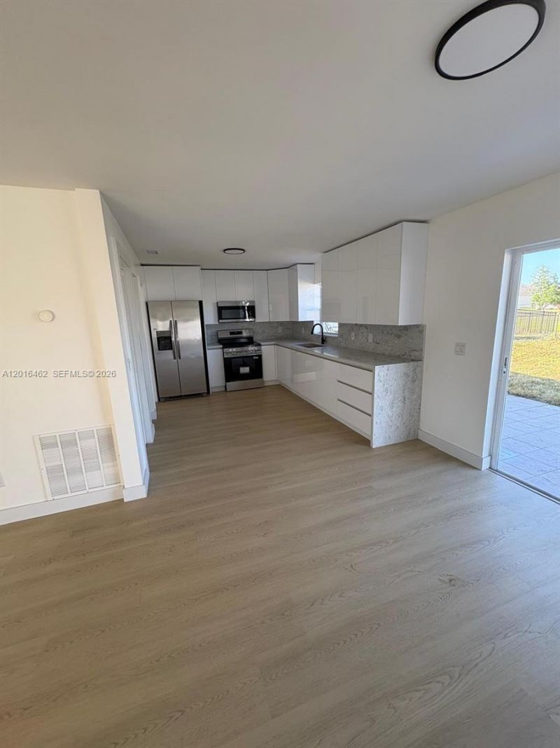 2351 SW Chestnut Ln , Unit N/A, Port Saint Lucie, FL 34953 Photo