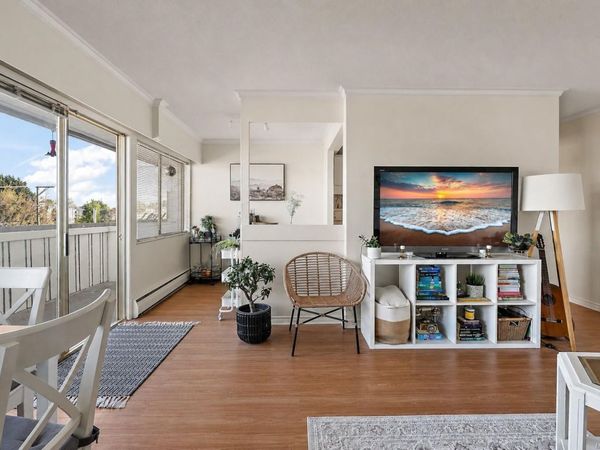 964 Heywood Ave, Unit #309, Victoria, BC V8V 2Y5