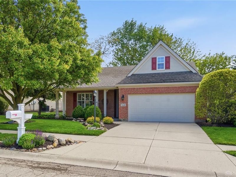 7448 New York Way, Butler Township, OH 45414 Photo 4