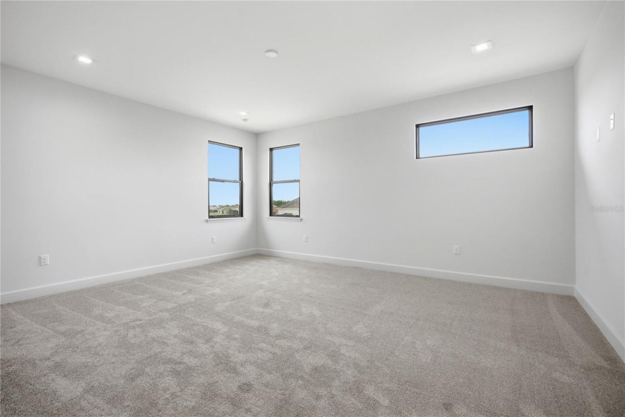 309 Hampton Boulevard, Davenport, FL 33837 Photo