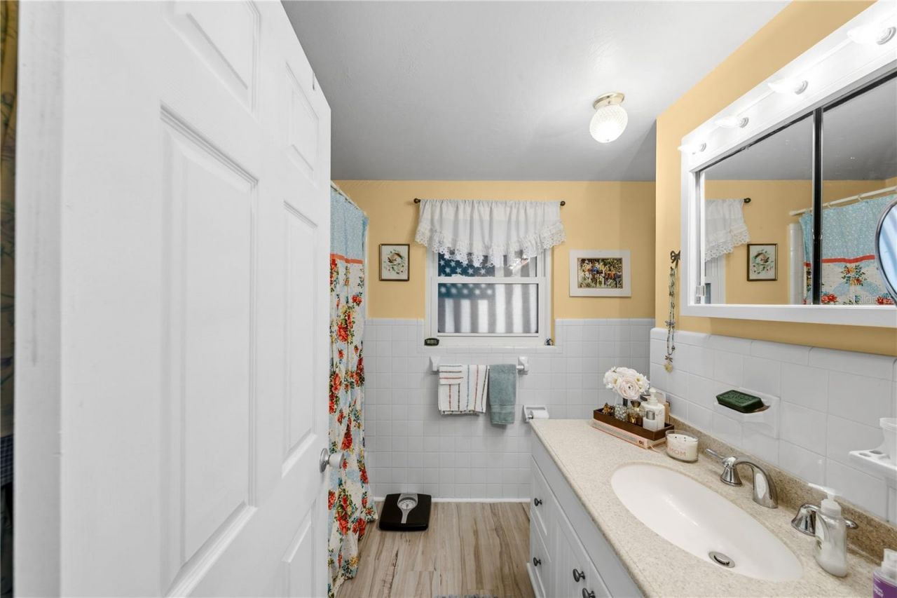11690 SE 132nd Street Road, Ocklawaha, FL 32179 Photo