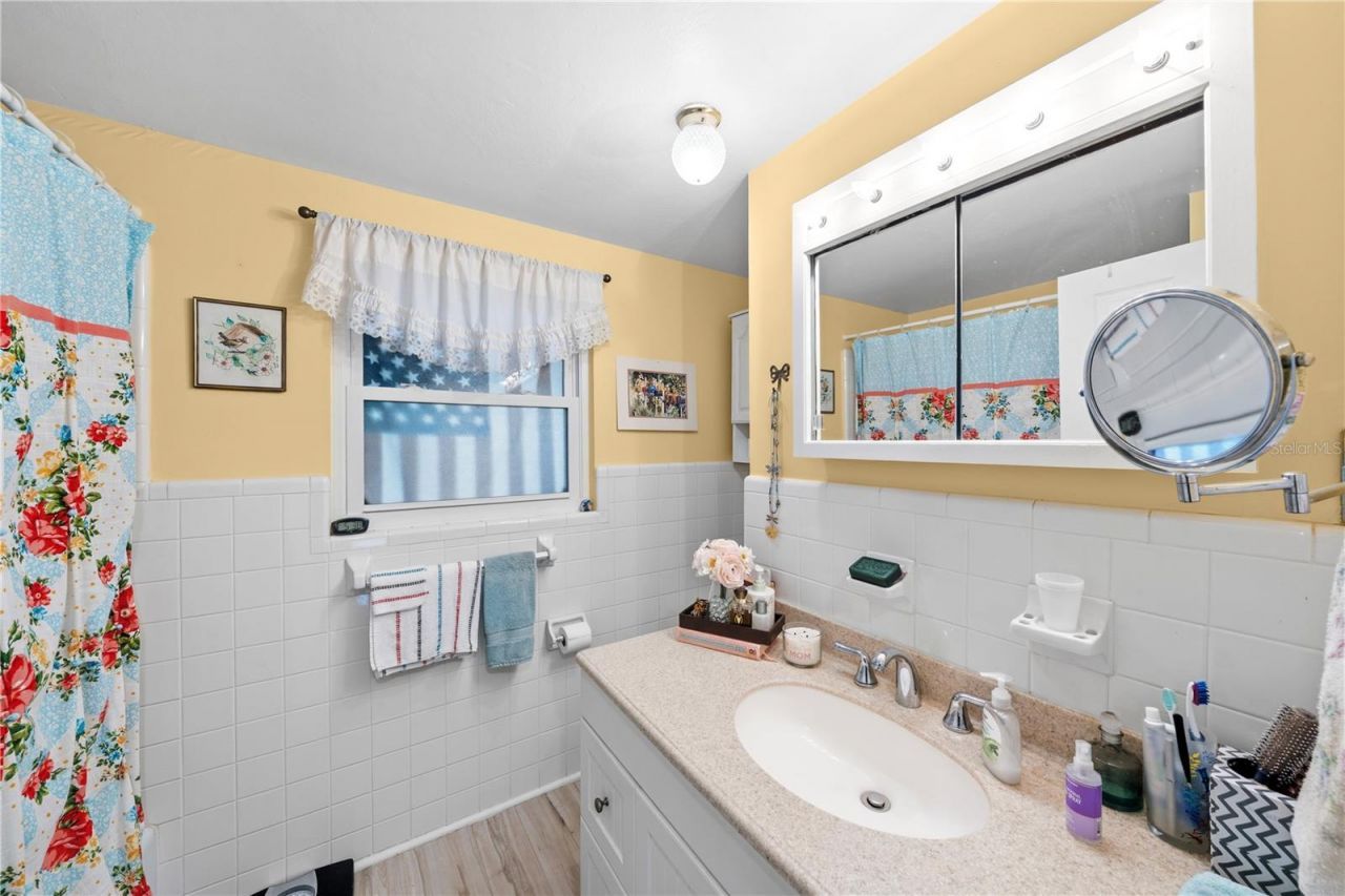11690 SE 132nd Street Road, Ocklawaha, FL 32179 Photo