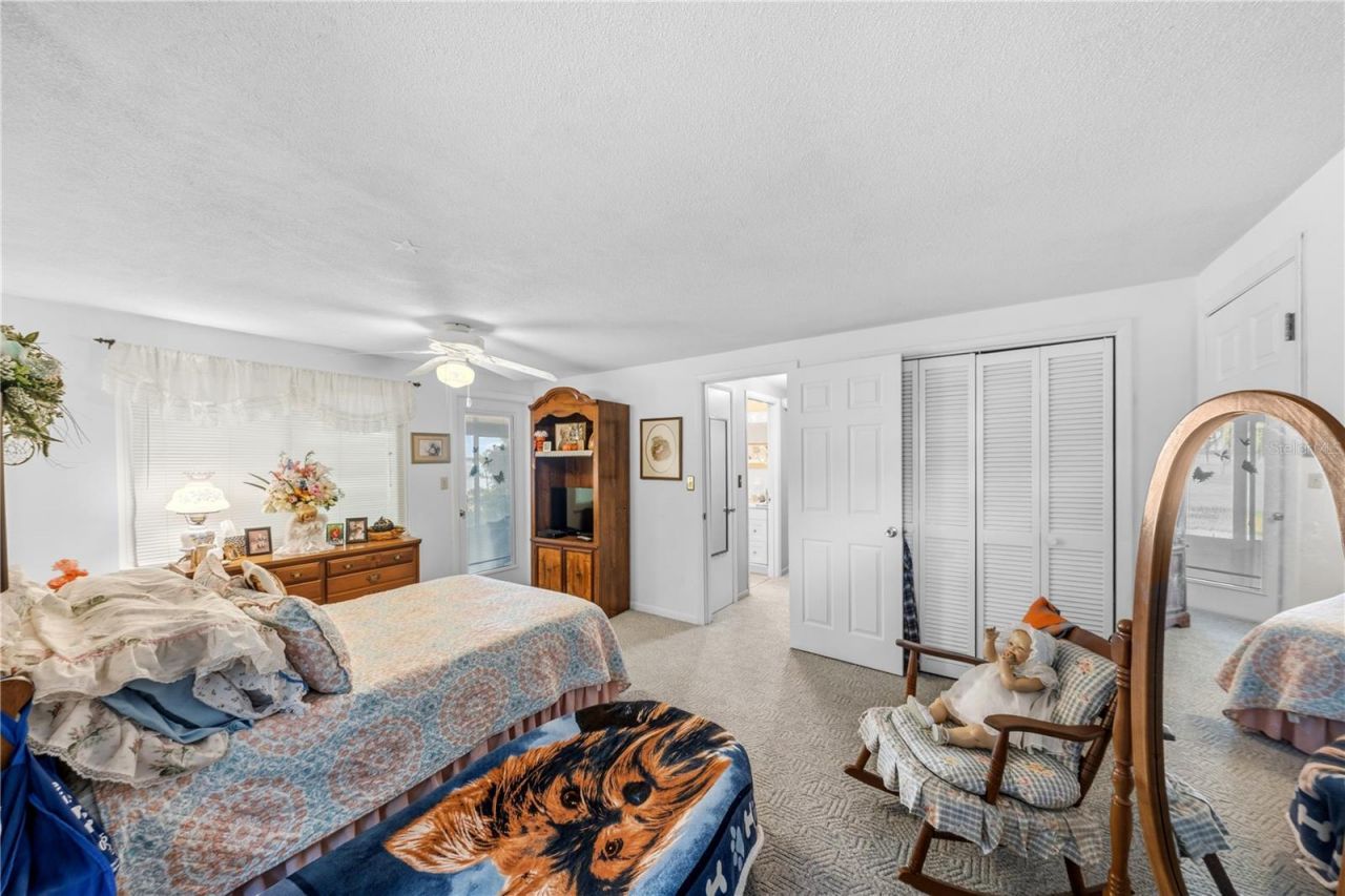 11690 SE 132nd Street Road, Ocklawaha, FL 32179 Photo