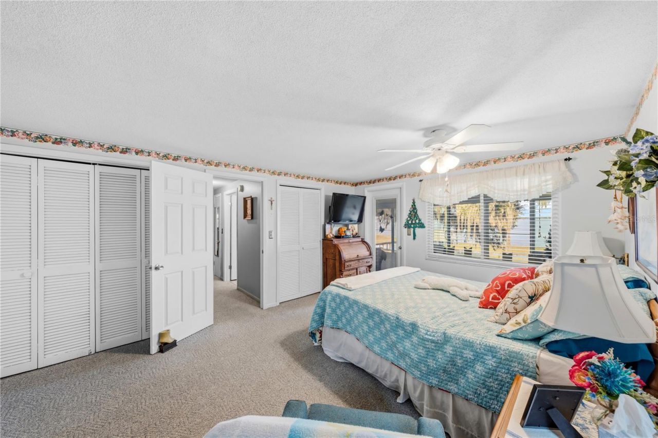 11690 SE 132nd Street Road, Ocklawaha, FL 32179 Photo