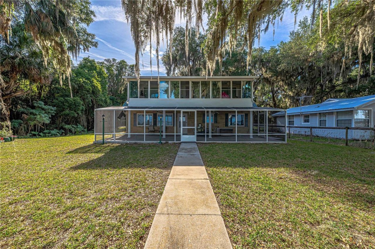 11690 SE 132nd Street Road, Ocklawaha, FL 32179 Photo