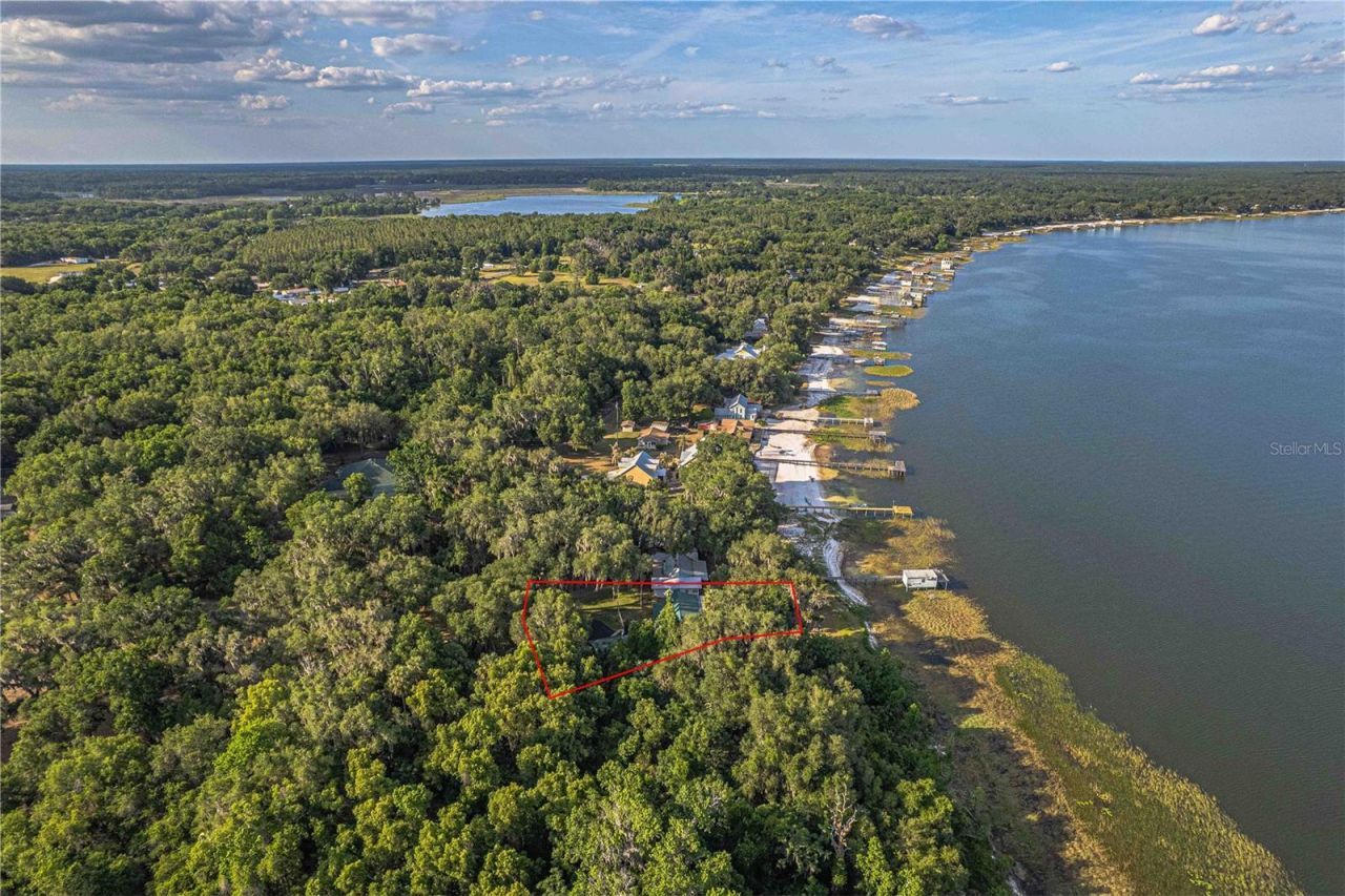 11690 SE 132nd Street Road, Ocklawaha, FL 32179 Photo