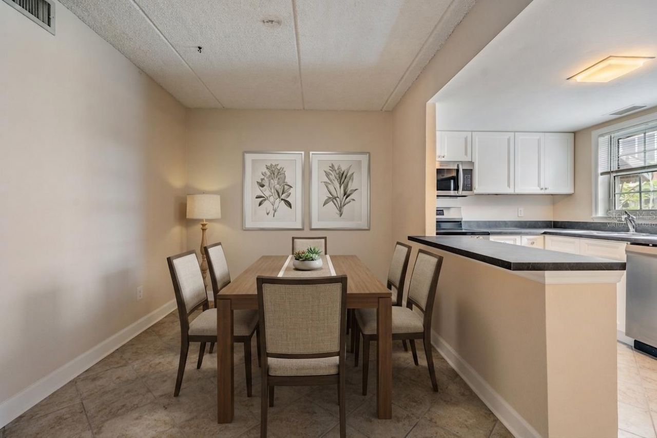 8565 12th Way N, Unit A, Saint Petersburg, FL 33702 Photo