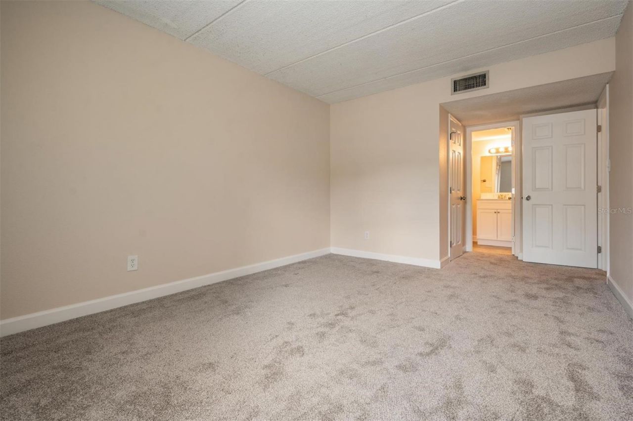 8565 12th Way N, Unit A, Saint Petersburg, FL 33702 Photo