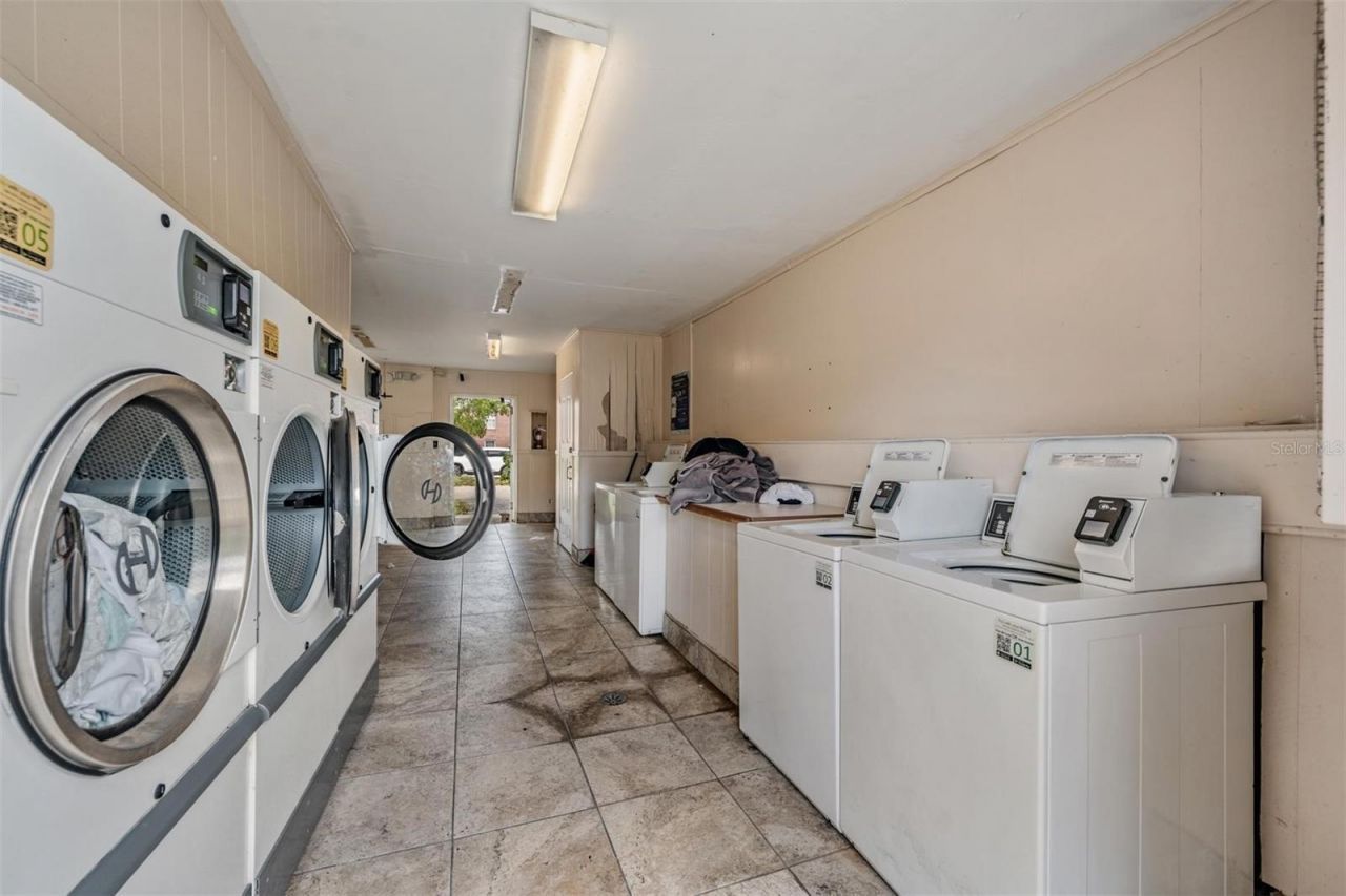 8565 12th Way N, Unit A, Saint Petersburg, FL 33702 Photo