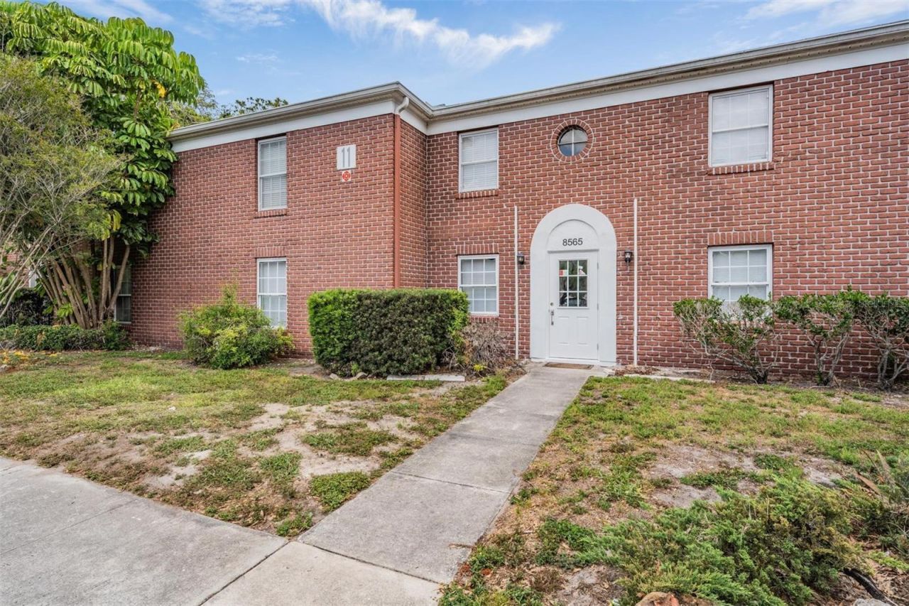 8565 12th Way N, Unit A, Saint Petersburg, FL 33702 Photo