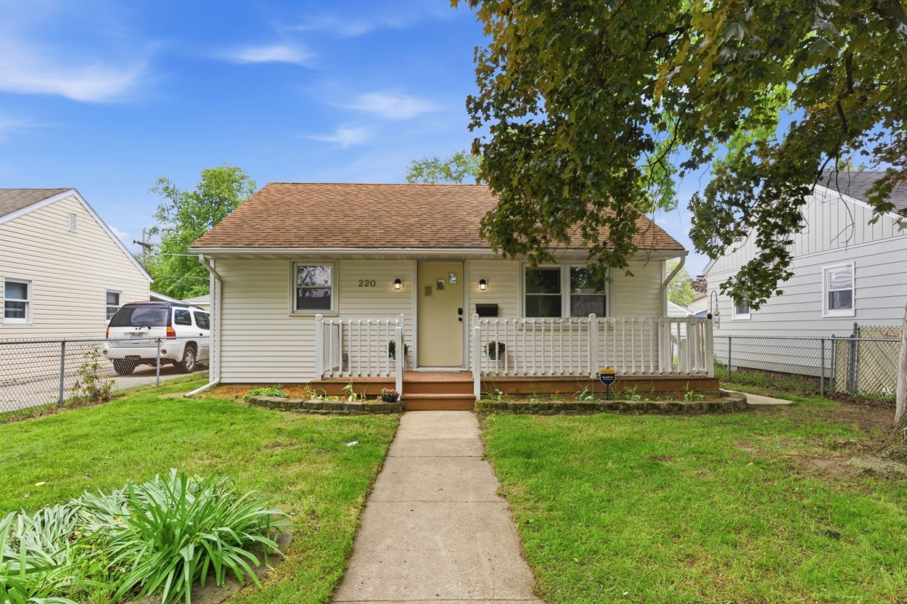 220 Park Drive, Joliet, IL 60436 Main Photo