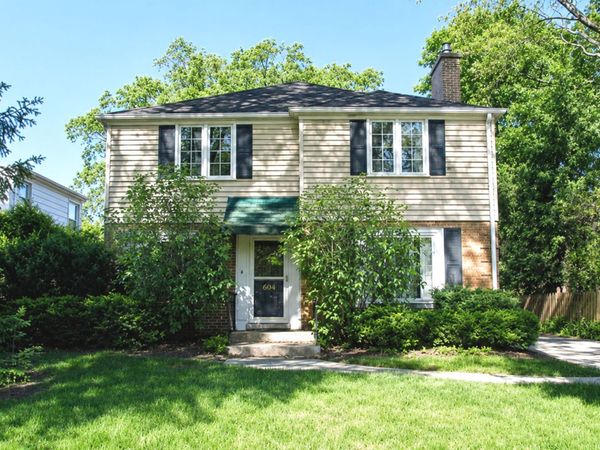 640 S Beverly Lane, Arlington Heights, IL 60005