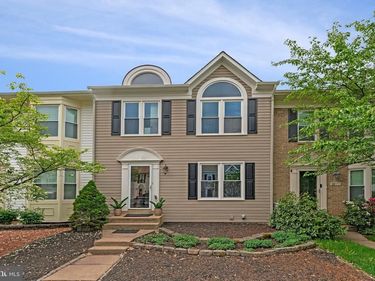 5175 GLEN MEADOW DRIVE , CENTREVILLE, VA 20120