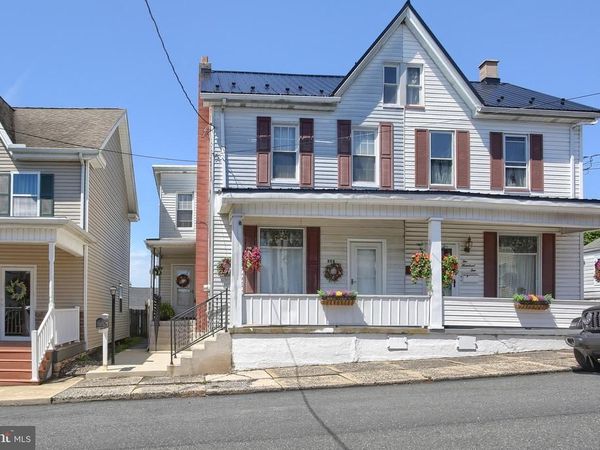 208 EAST STREET , WILLIAMSTOWN, PA 17098