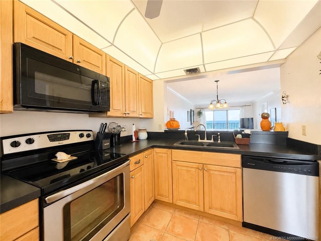 7440 S Ocean Dr., Unit 625A, Jensen Beach, FL 34957 Photo