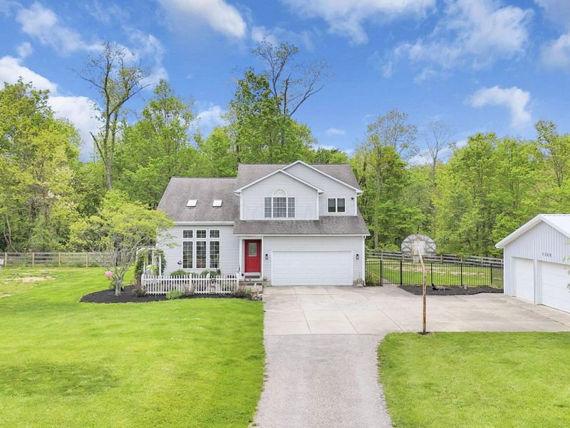 1368 Coonpath Road NW, Lancaster, OH 43130 Photo 2