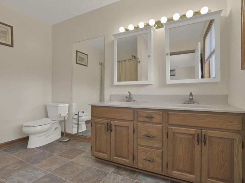 1368 Coonpath Road NW, Lancaster, OH 43130 Photo 31
